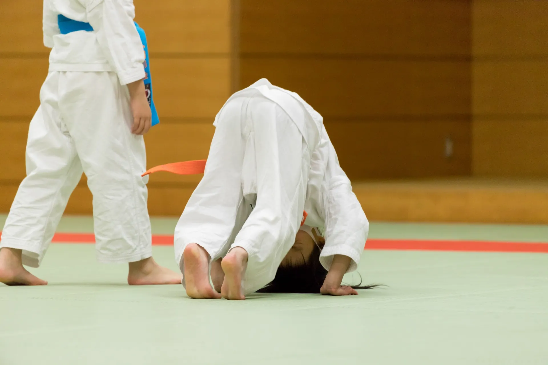 足の指の突き指による痛み
